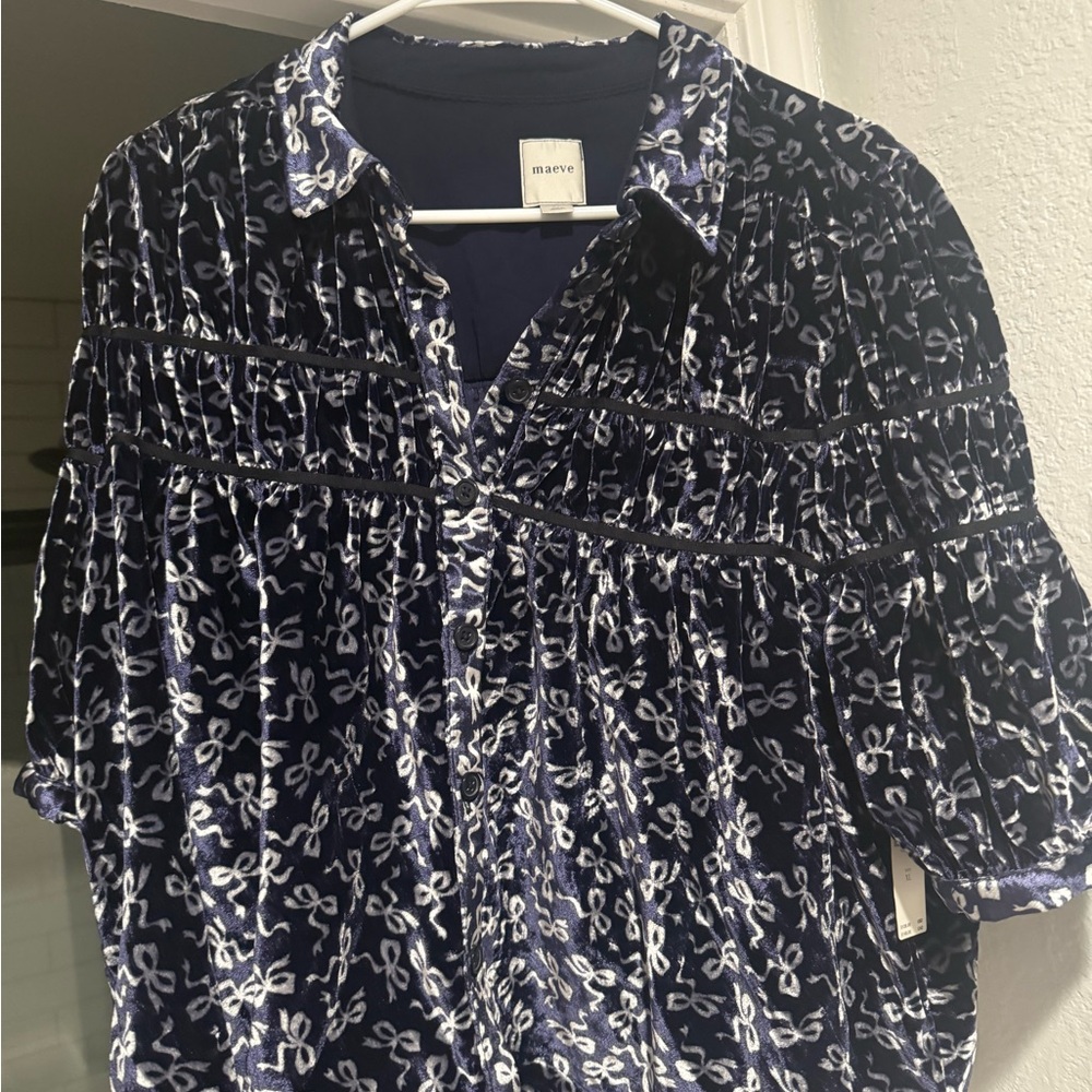 Maeve Navy and White Patterned Button Down Shirt